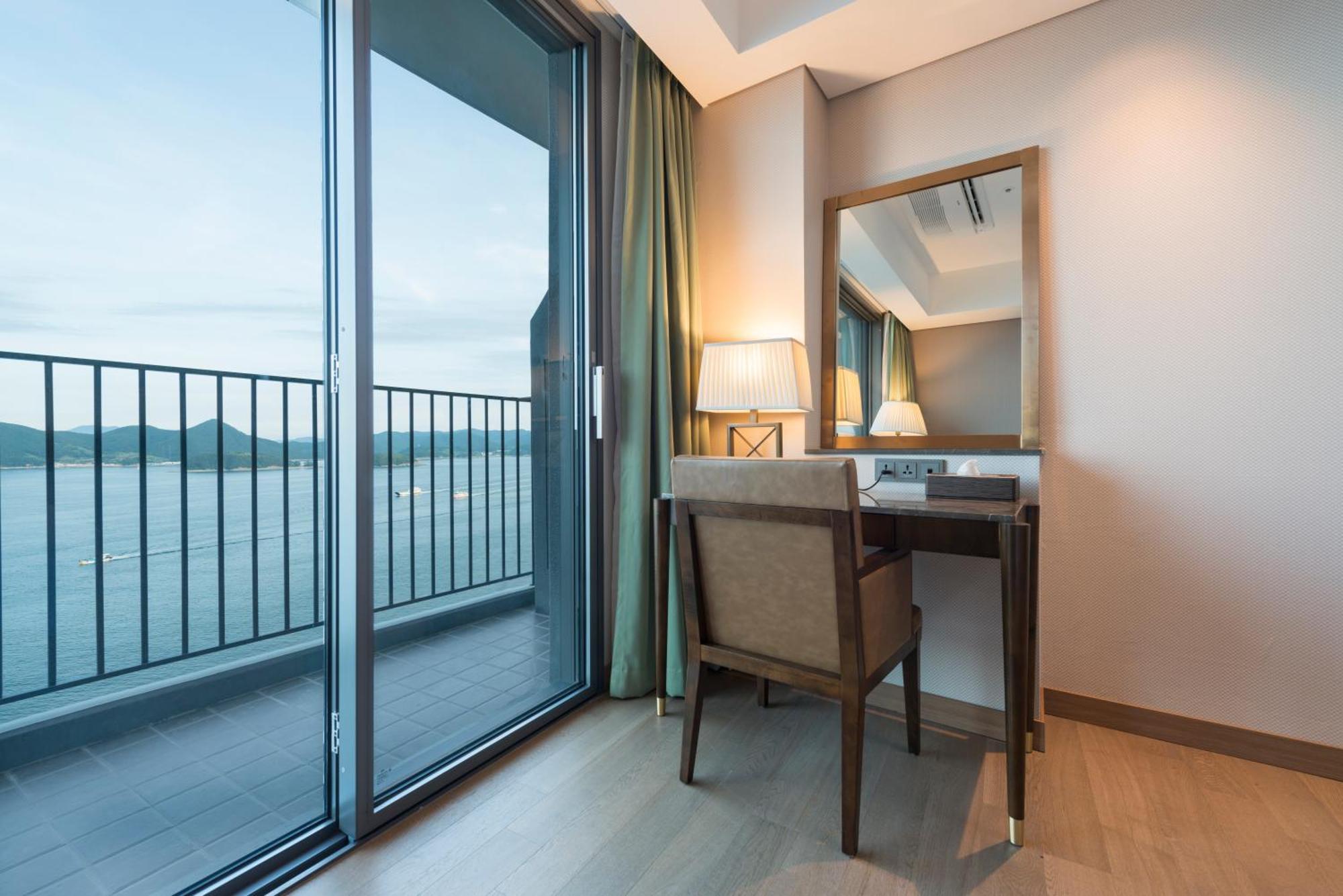 Stanford Hotel&Resort Tongyeong Zimmer foto